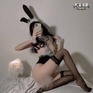 Furry bunny girl sexy lace - Image 3